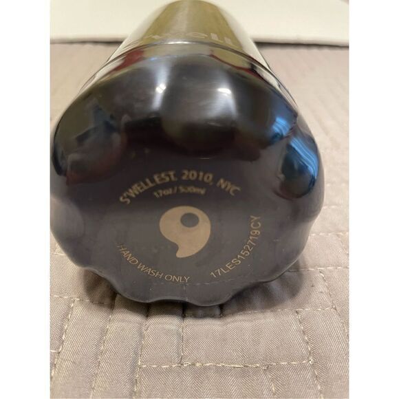 S’WELL Metal Water Bottle in Blue Suede, 17 oz - Picture 4 of 9